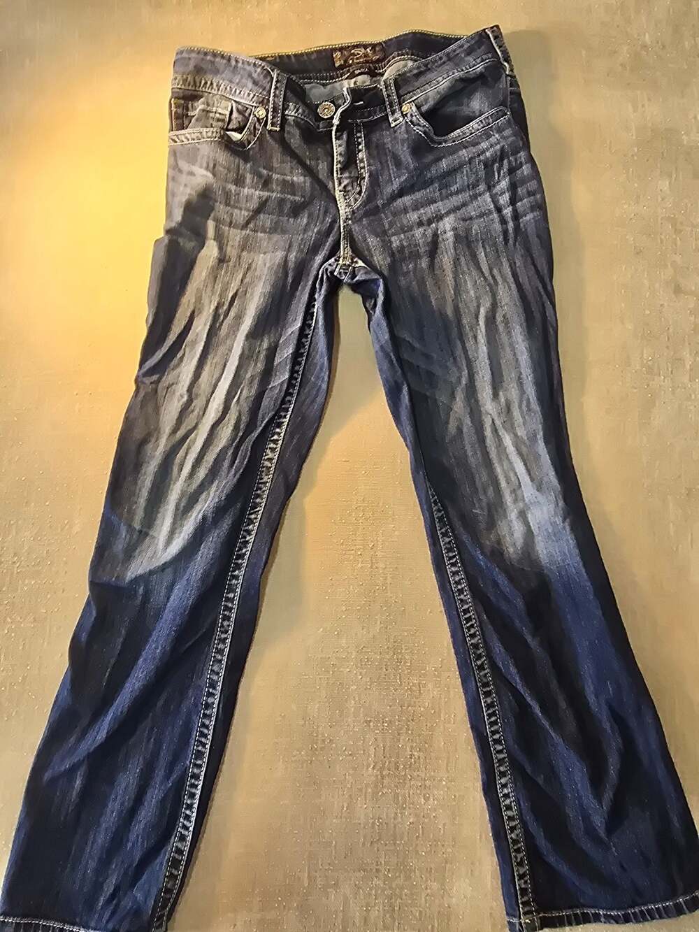 Silver Jeans Co. Suki Mid-Rise Bootcut Jeans